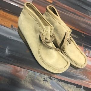 Original Clark’s size 7